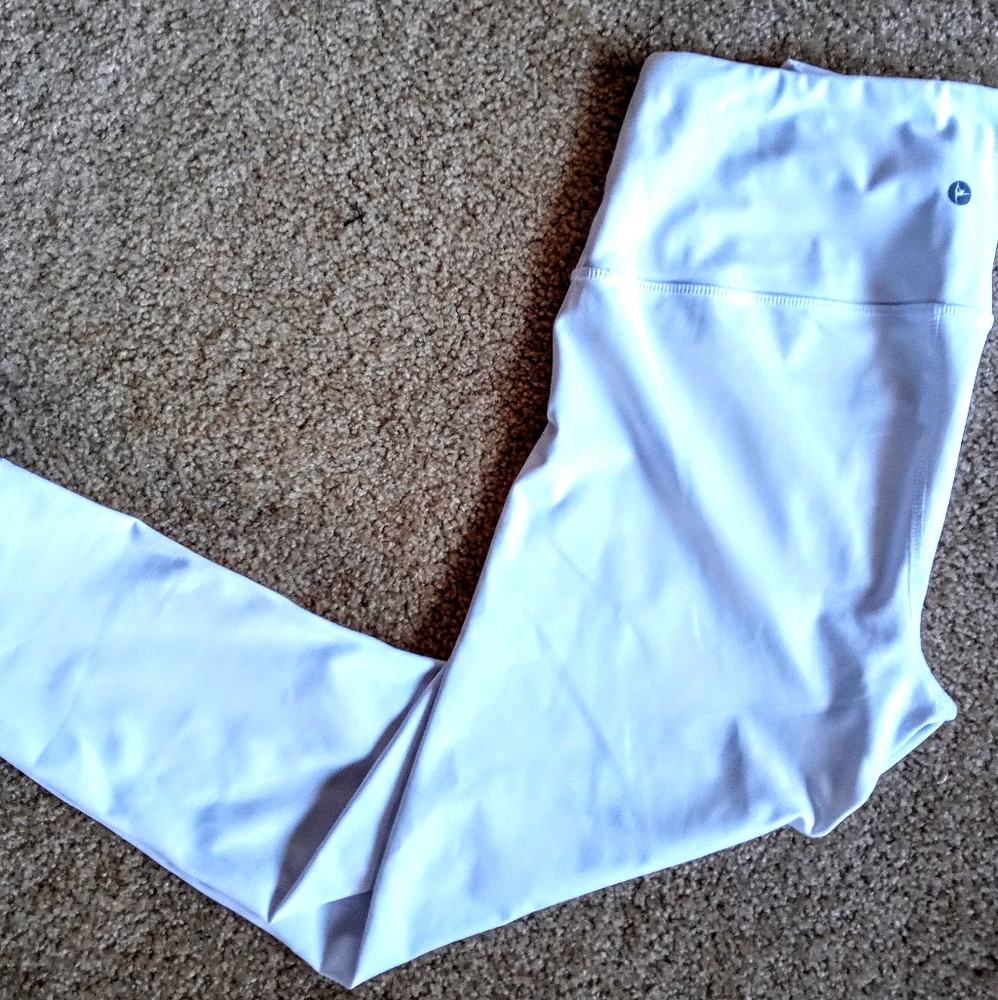 90 Degree White Crop Legging